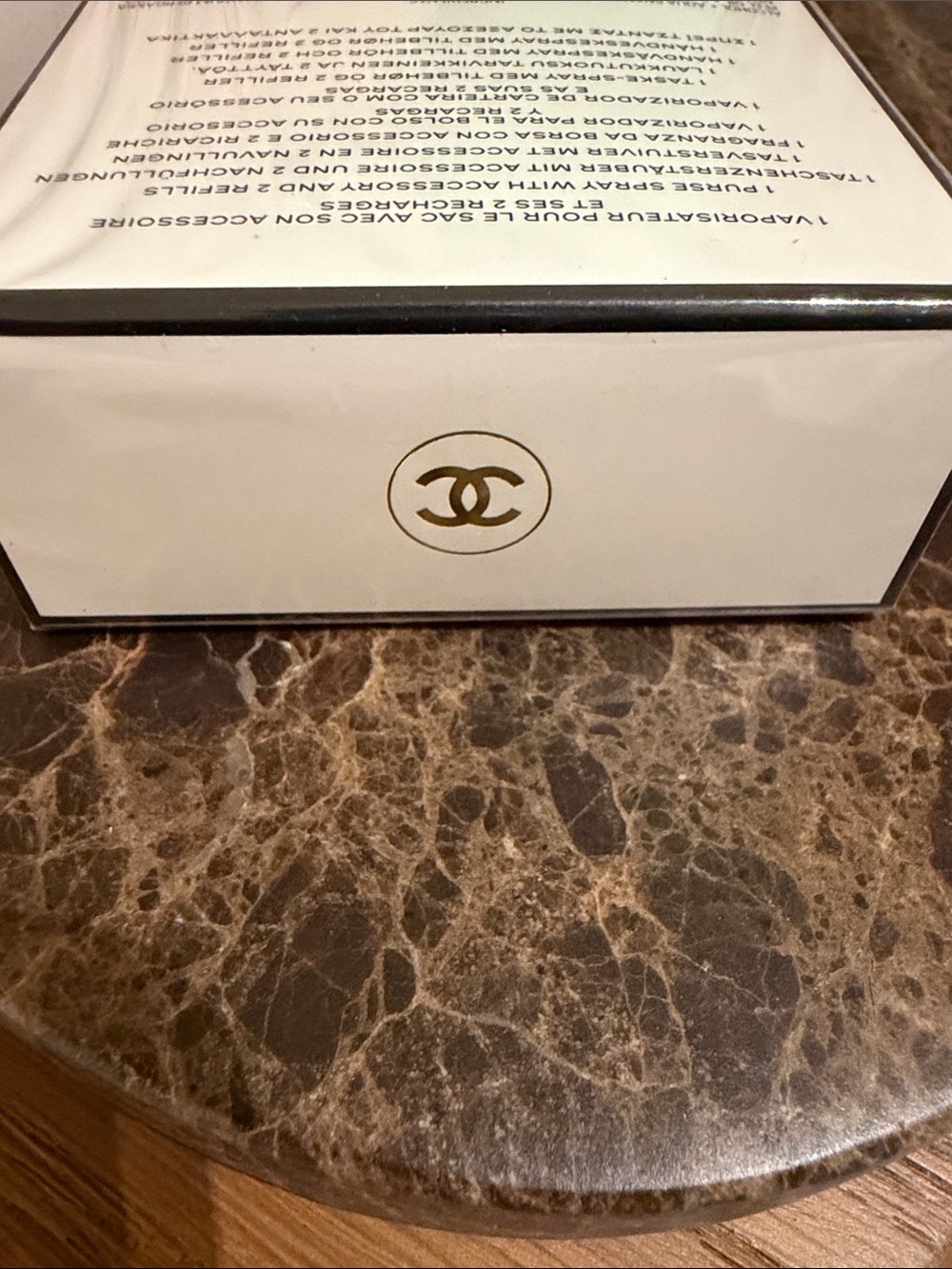 CHANEL N°5 Eau de Parfum Refillable Purse Spray (3 x 7ml) - Picture 8 of 9